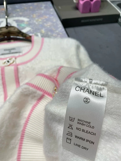 New autumn style three-dimensional jacquard temperament cardigan