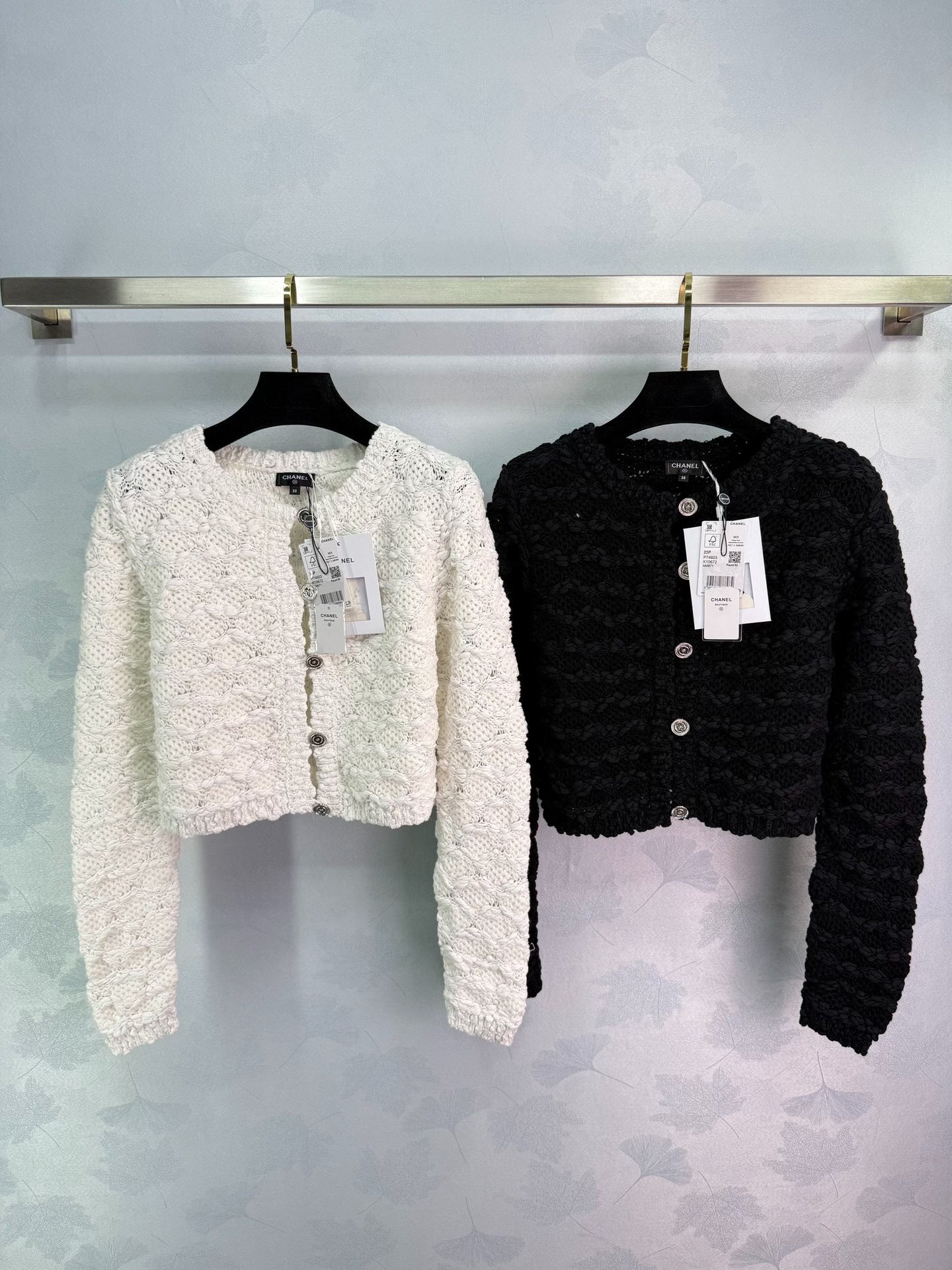 25 Spring and Summer Latest Series Crochet Pocket Knitted Cardigan