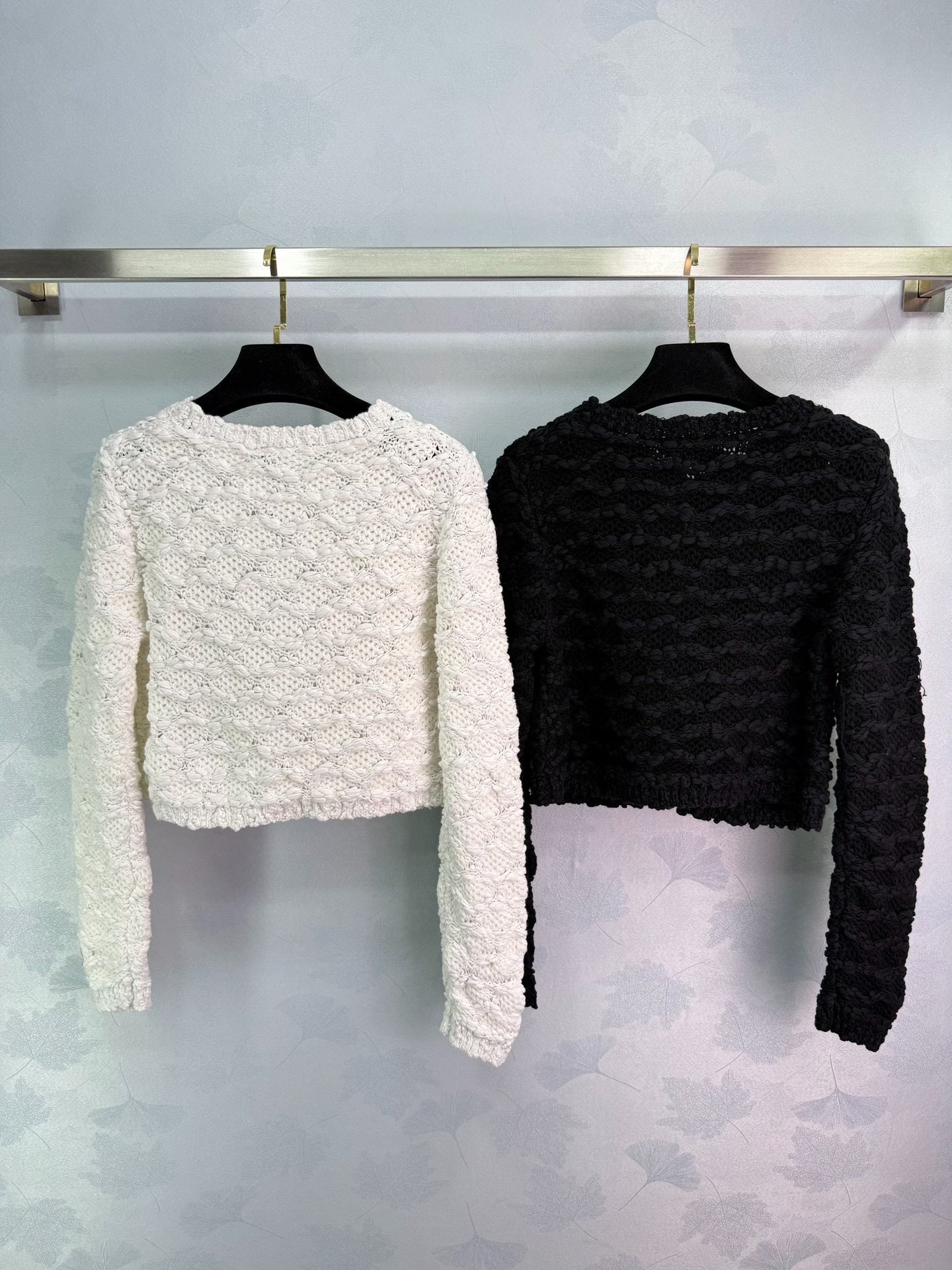 25 Spring and Summer Latest Series Crochet Pocket Knitted Cardigan