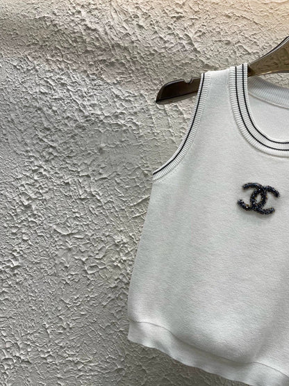 25 New Round Neck Beaded Vest