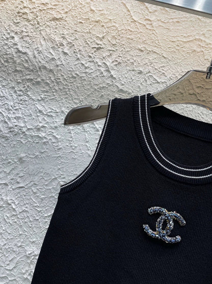 25 New Round Neck Beaded Vest