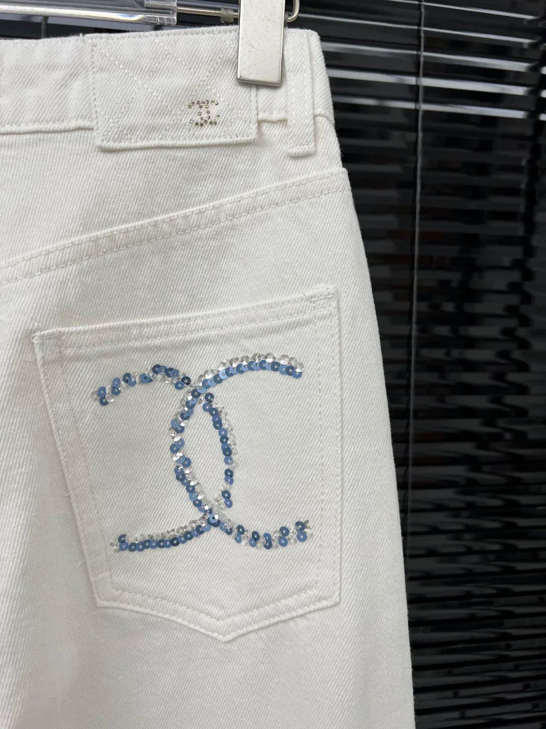 25ss gradient sequined back pocket jeans