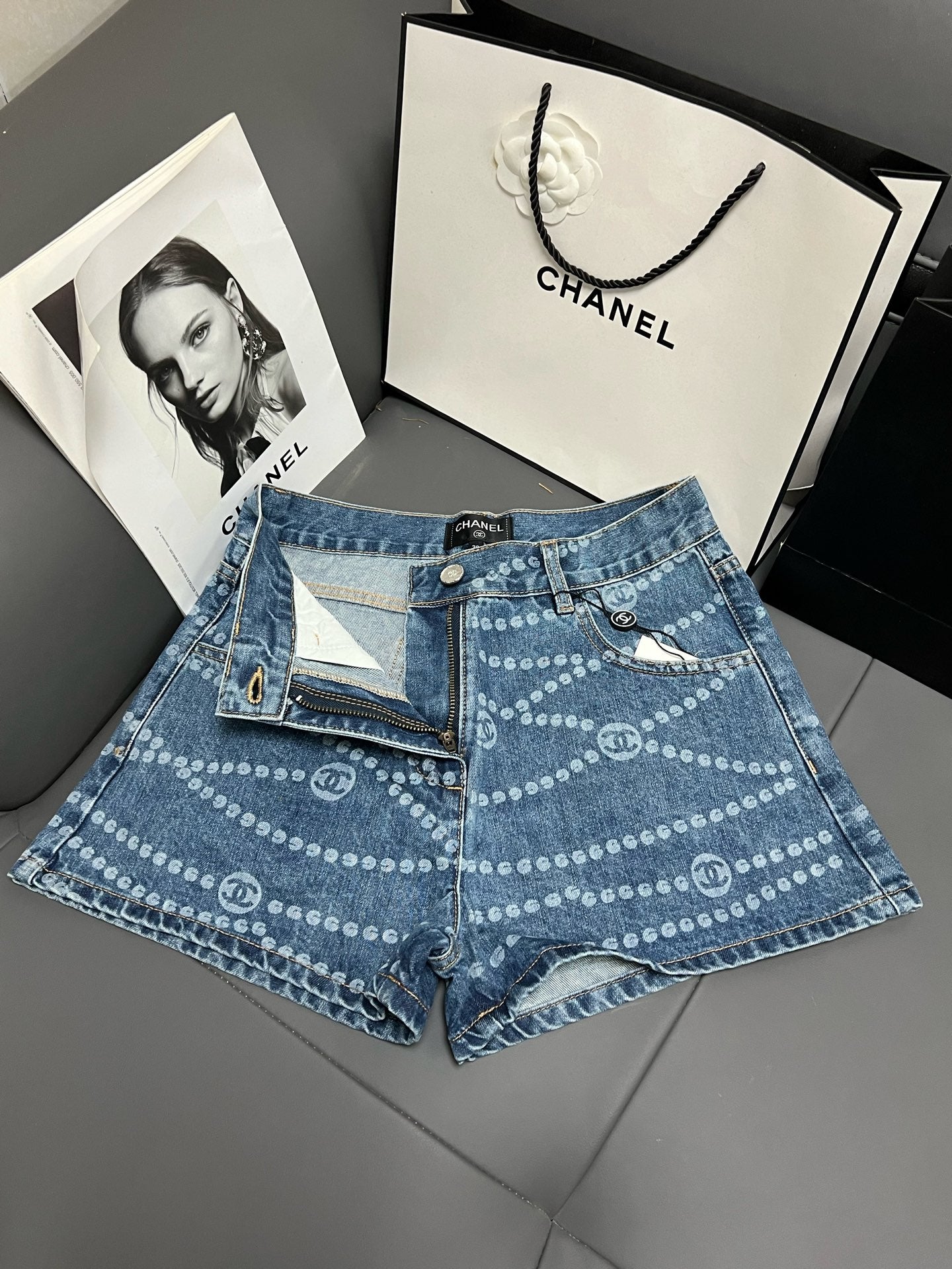 25ss new spring and summer denim shorts