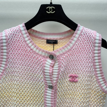 25SS Spring and Summer New Round Neck Colorblock Button Cardigan Vest