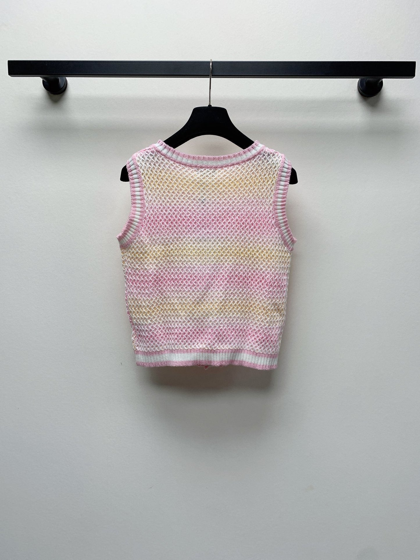 25SS Spring and Summer New Round Neck Colorblock Button Cardigan Vest