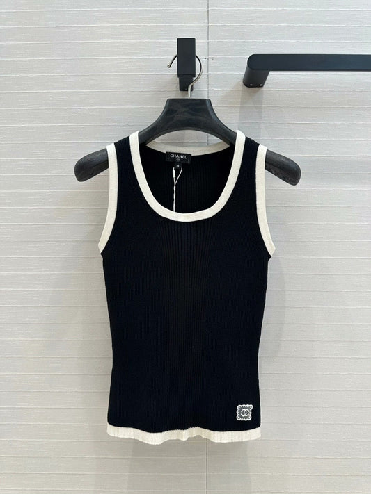 25 Spring and Summer New Colorblocked Slim Fit Vest Top