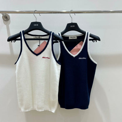 25 Summer Letter Color-blocked V-neck Knitted Vest
