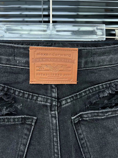 25ss fake two-piece lace lined ripped shorts