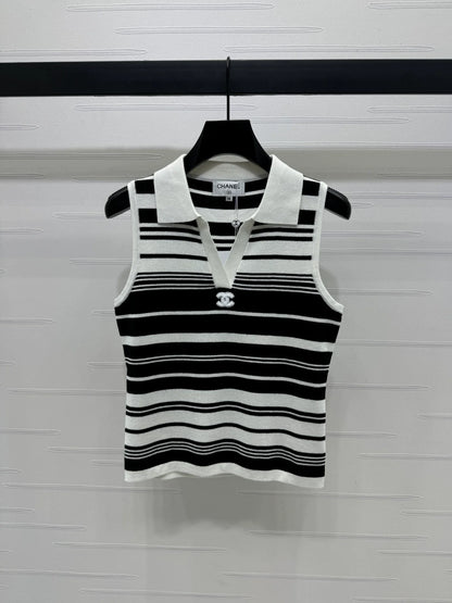 25 Spring and Summer Latest Collection! Lapel Striped Knitted Vest