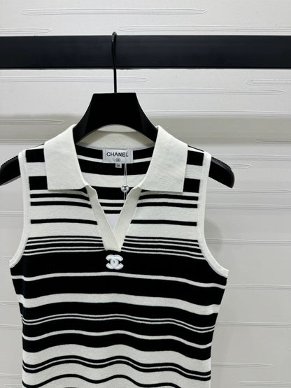 25 Spring and Summer Latest Collection! Lapel Striped Knitted Vest