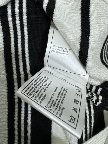 25 Spring and Summer Latest Collection! Lapel Striped Knitted Vest