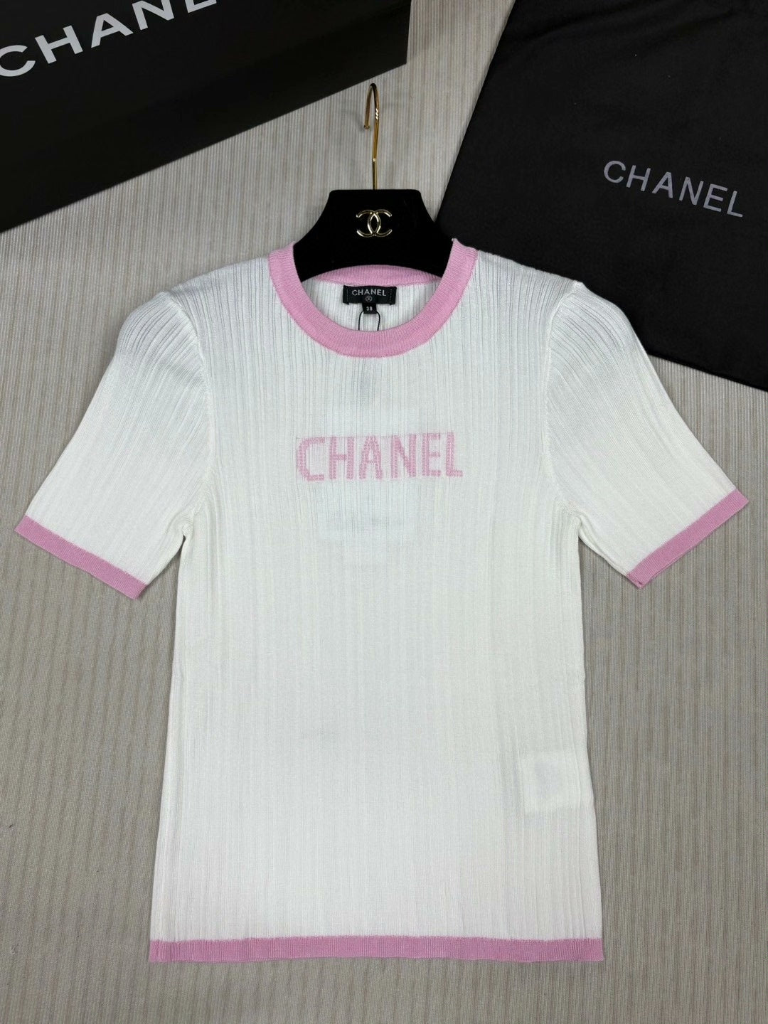 25 Spring and Summer New Color-contrast Striped Round Neck Short Sleeve