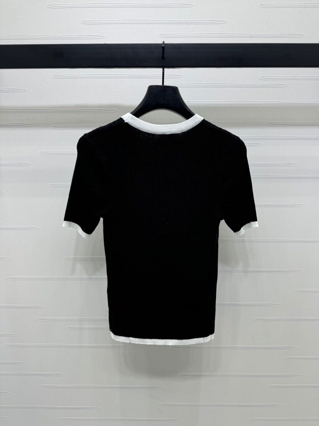 25 Spring and Summer New Color-contrast Striped Round Neck Short Sleeve