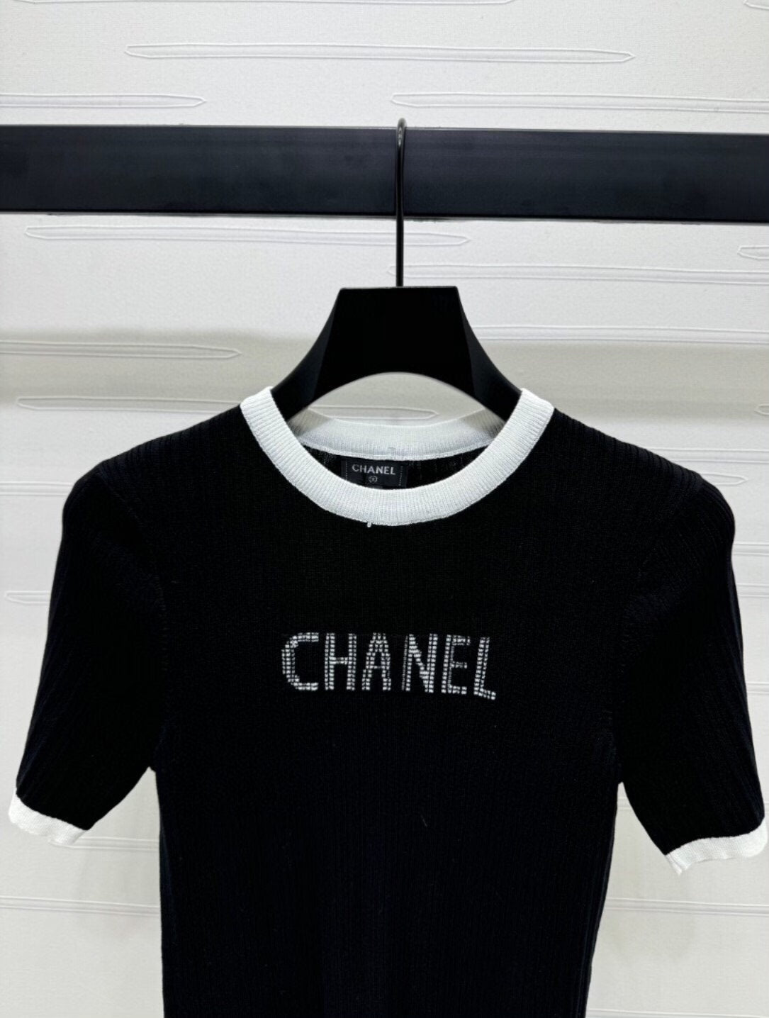 25 Spring and Summer New Color-contrast Striped Round Neck Short Sleeve