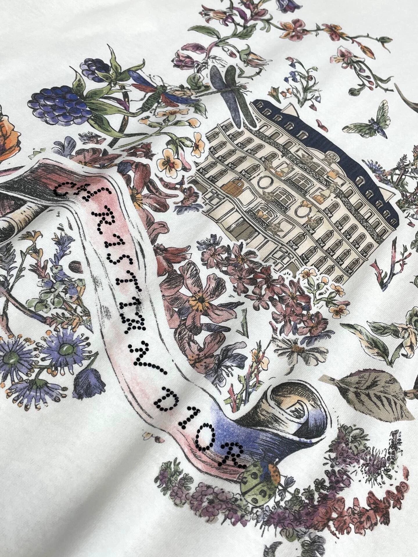 25 Early Spring New Print Black Diamond Beaded Letter Pattern T-shirt