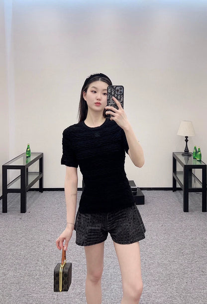 25 Early Spring New Embroidered Bubble Texture Knitted Short Sleeves