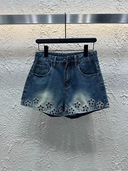 25 Summer Embroidered Camellia Craft Denim Shorts