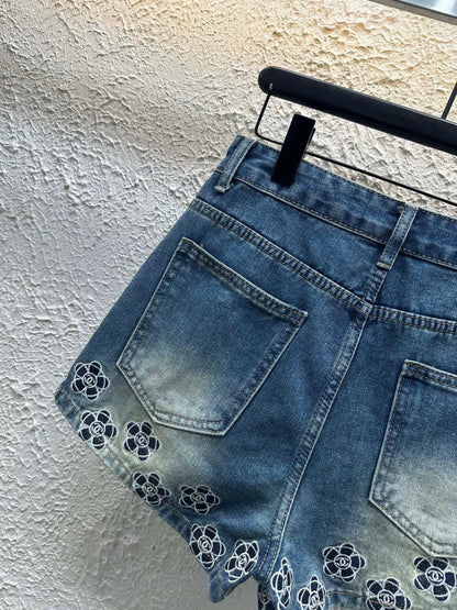 25 Summer Embroidered Camellia Craft Denim Shorts