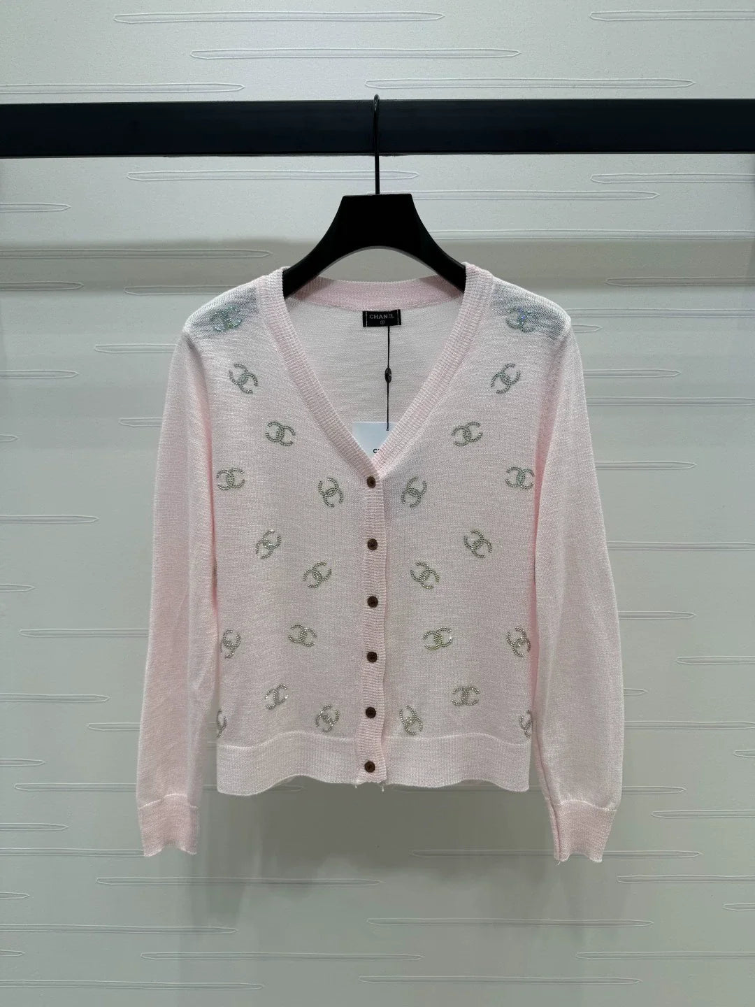 25 Spring and Summer Latest V-neck Diamond Knitted Cardigan