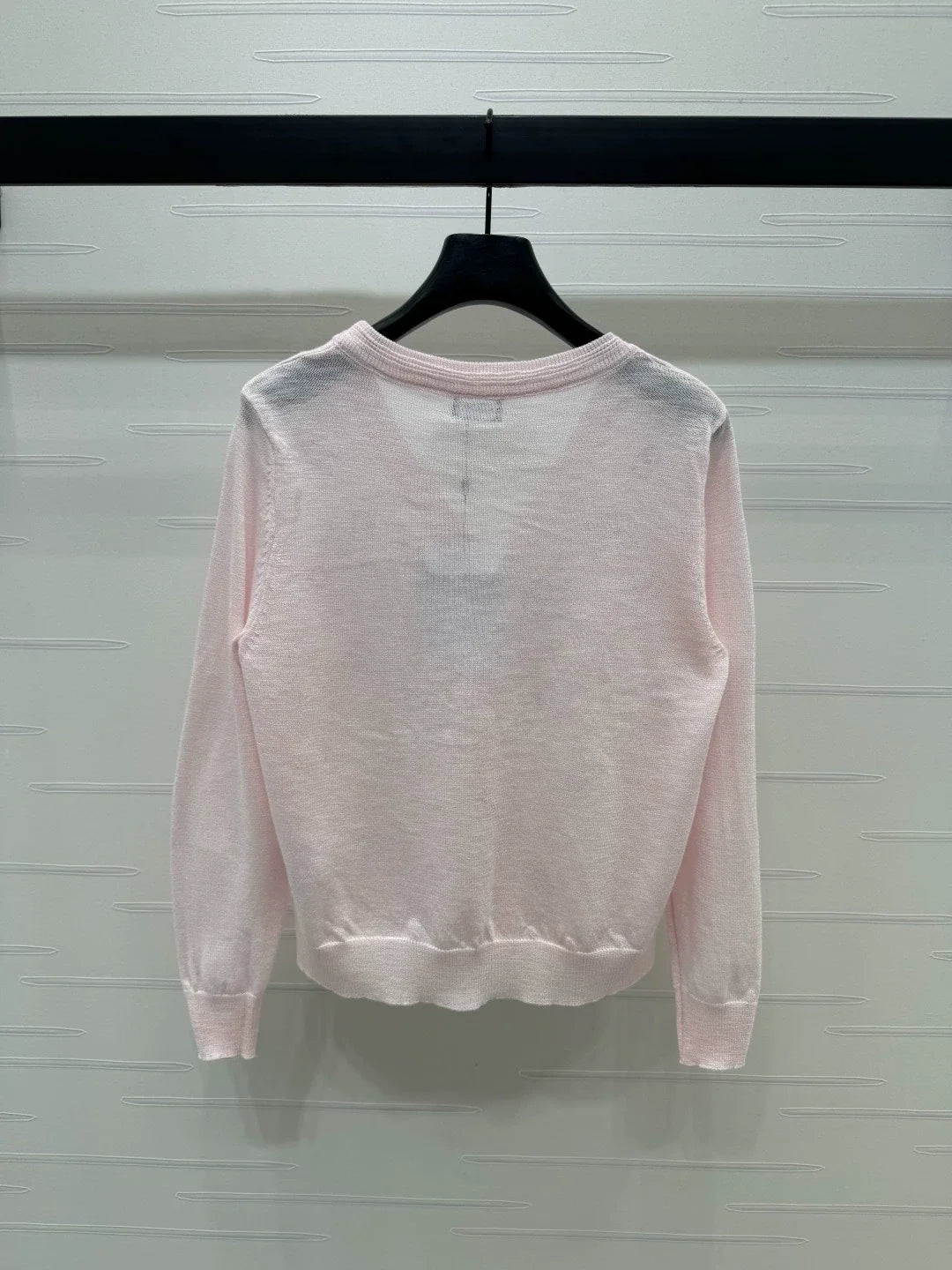 25 Spring and Summer Latest V-neck Diamond Knitted Cardigan