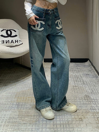 25 pairs of C terry embroidered straight jeans