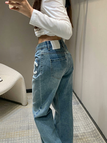 25 pairs of C terry embroidered straight jeans