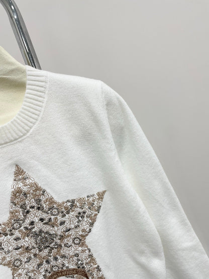 25 new classic five-pointed star embroidery round neck sweater