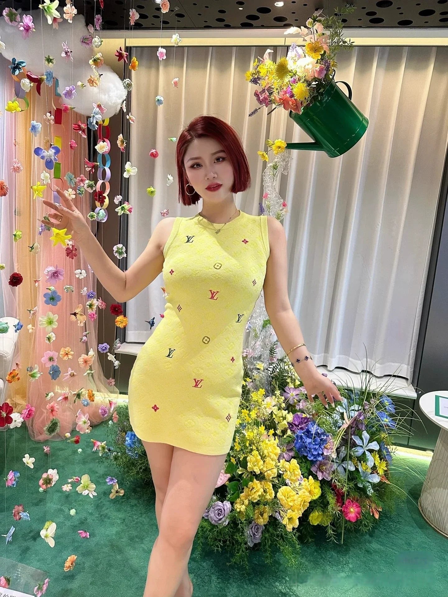 25 New Letter Logo Embroidery Concave and Concave Textured Vest Dress