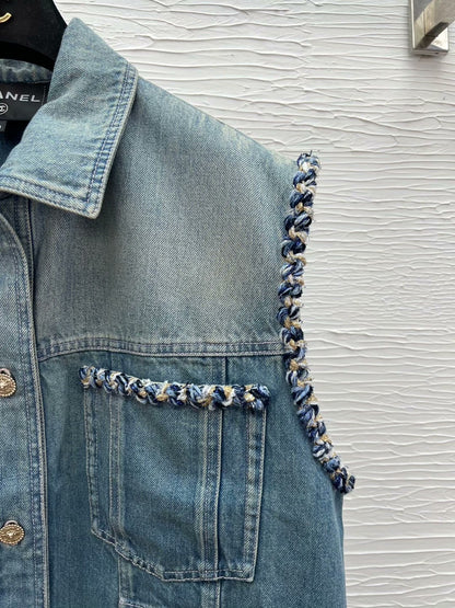 25 New Arrivals Woven Denim Vest