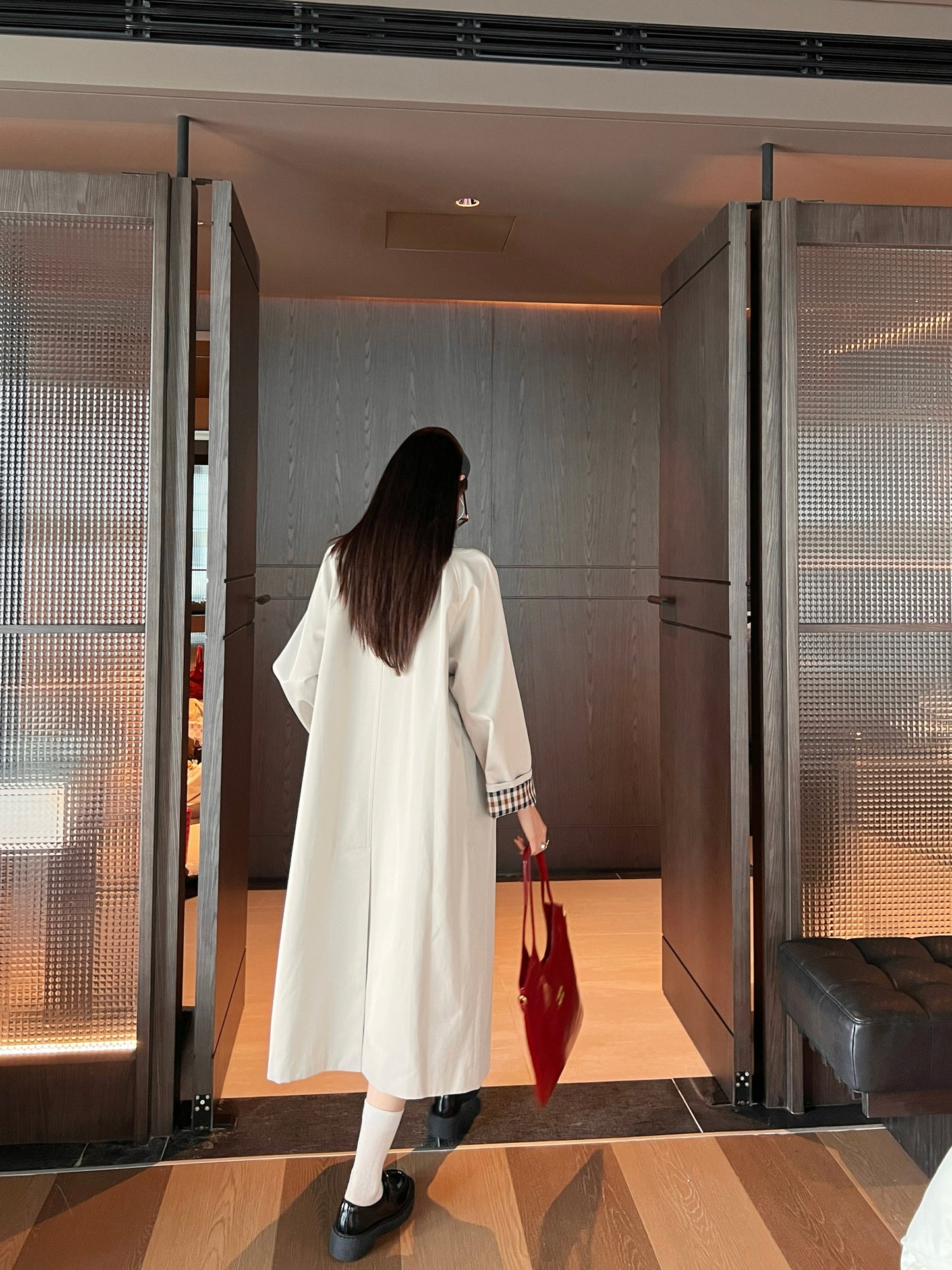 25fw Medium to long windbreaker