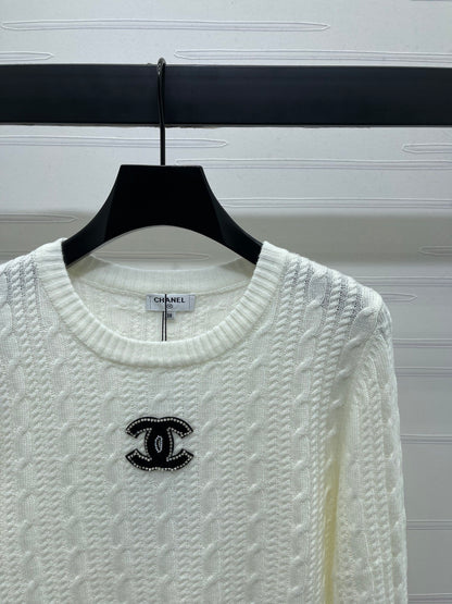 25fw Double C pullover long sleeved sweater