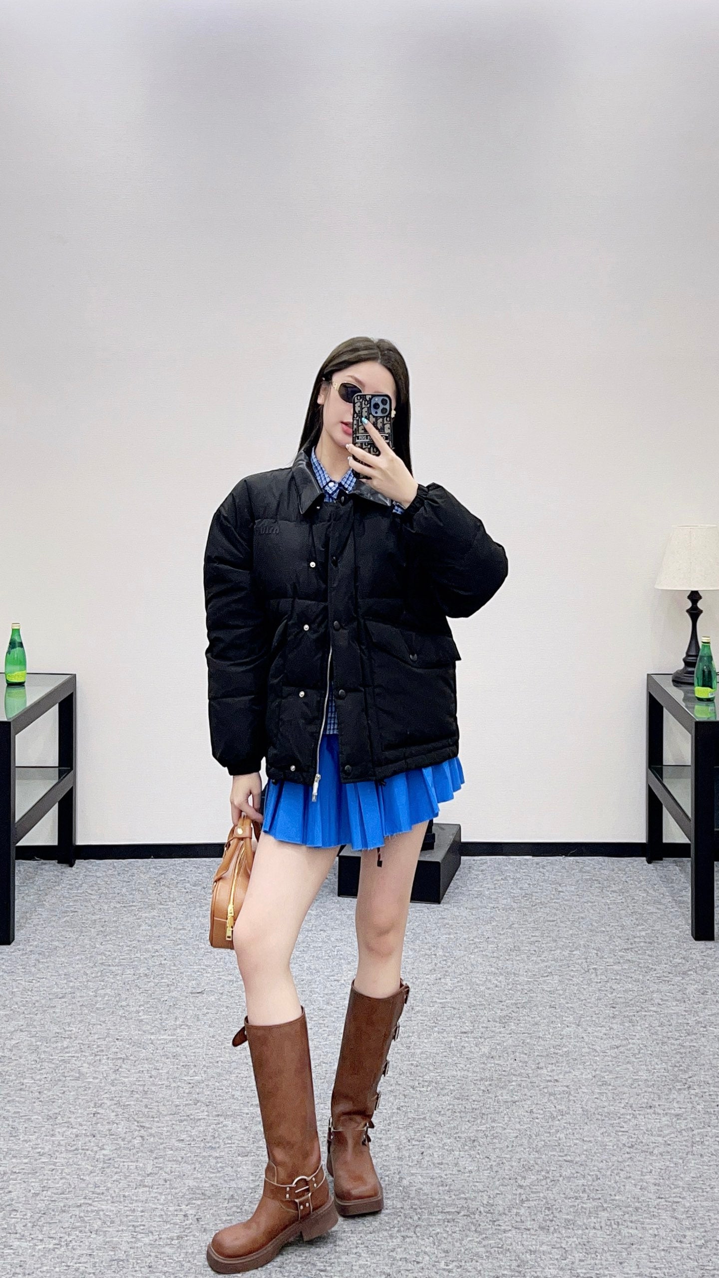 25fw Collar down jacket made of patchwork leather