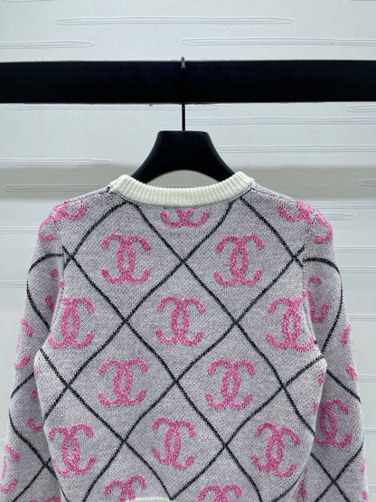 25fw Lingge round neck knitted sweater