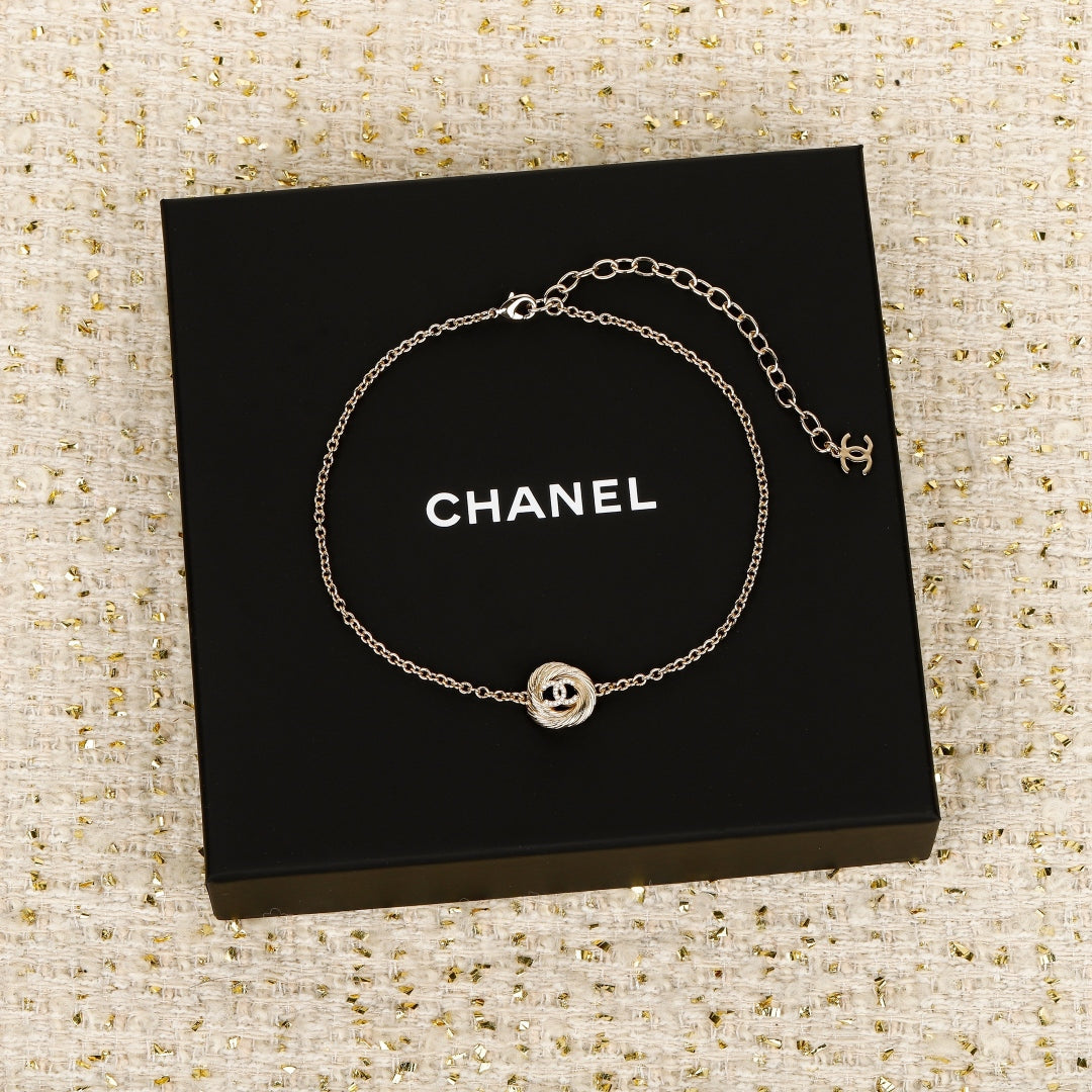 25ss brushed rotating thread button necklace