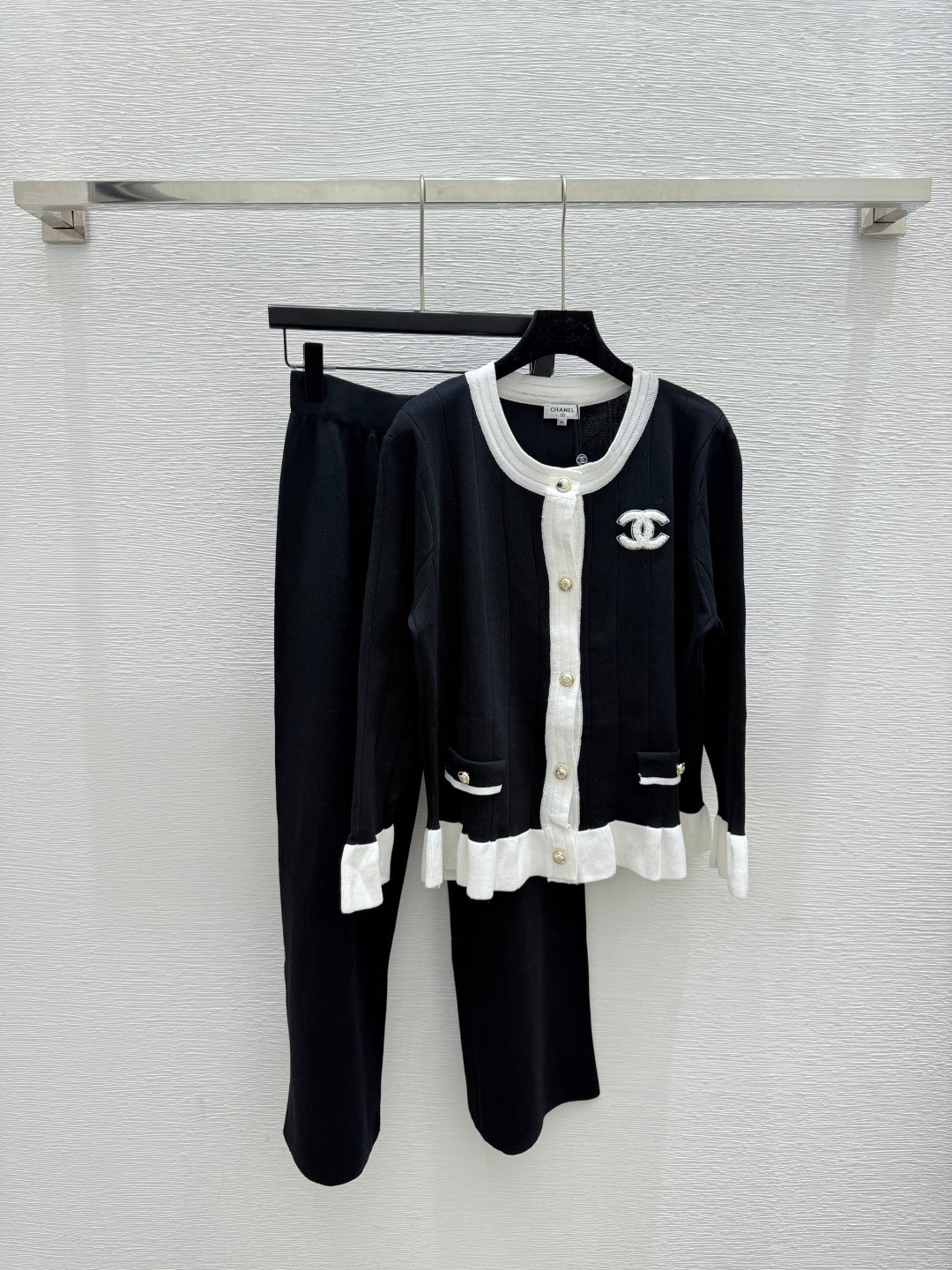 25fw Color blocked minimalist knitted suit