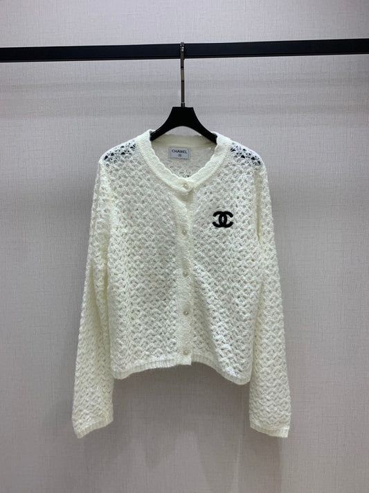 25fw Hollow out round neck knitted cardigan