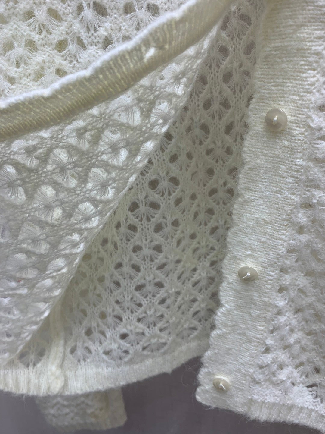 25fw Hollow out round neck knitted cardigan