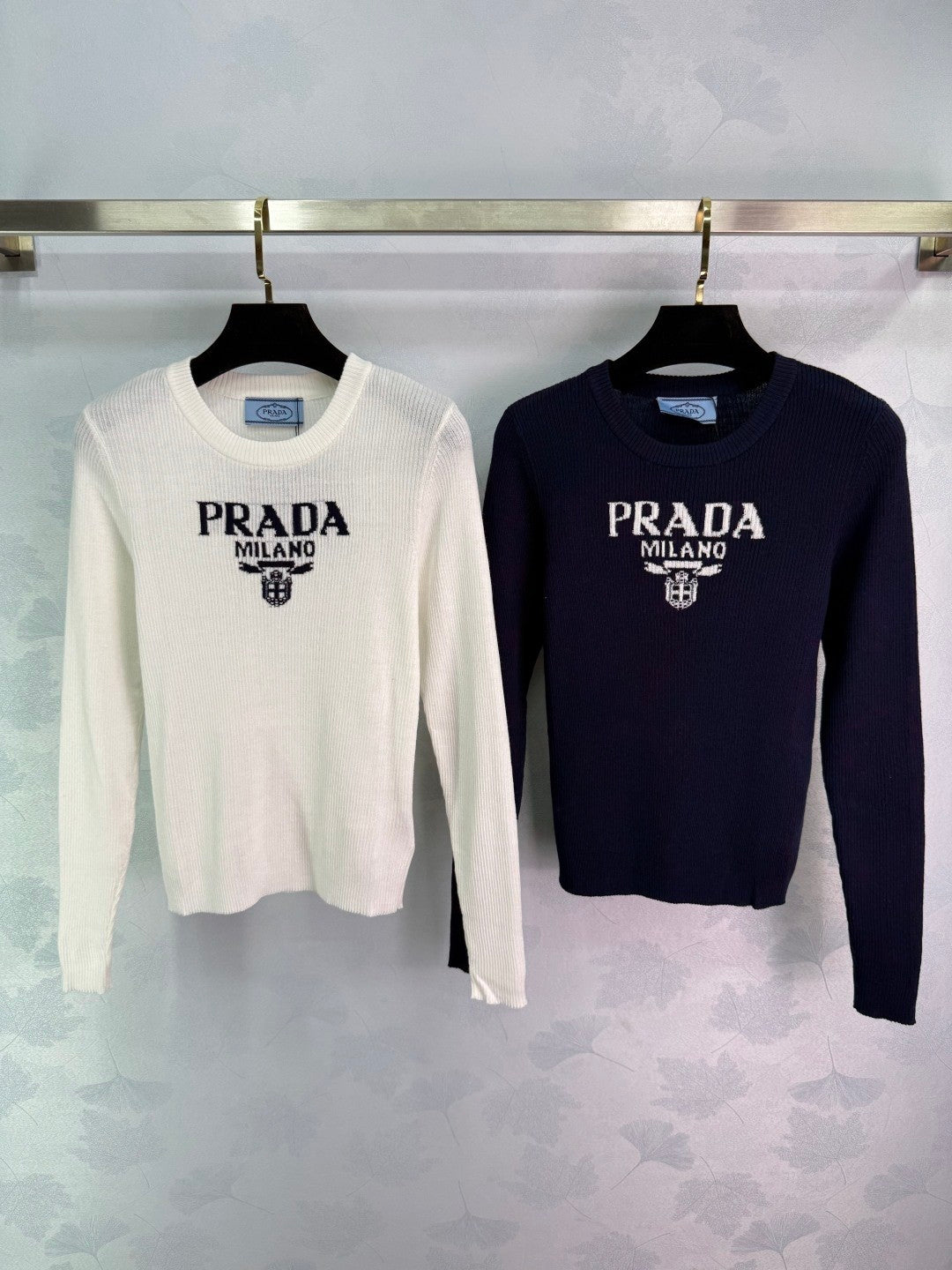 25fw Logo slim fit knitted long sleeved shirt