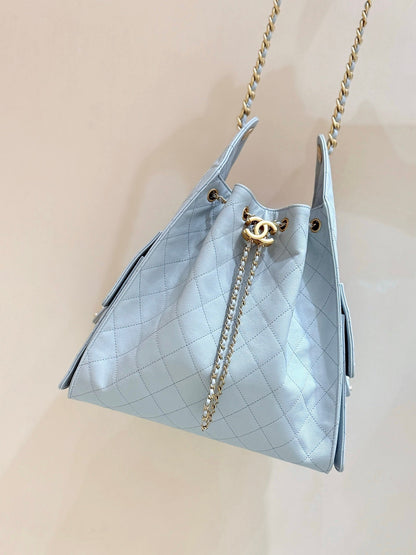 Drawstring bucket bag (light blue）