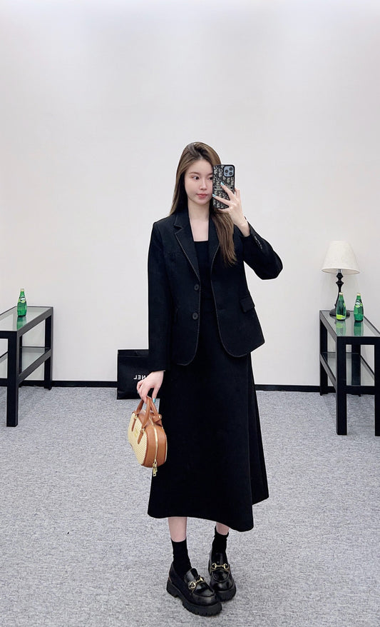 Suit jacket pleated skirt set