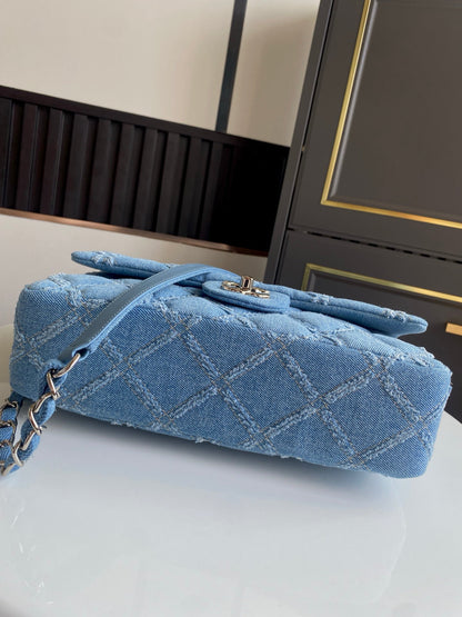 New denim chain shoulder bag