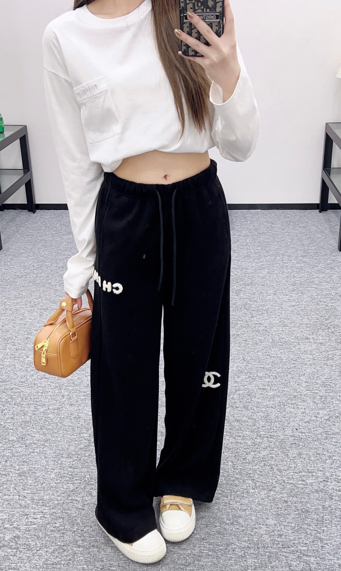 Plucked letter high waist wide leg pants
