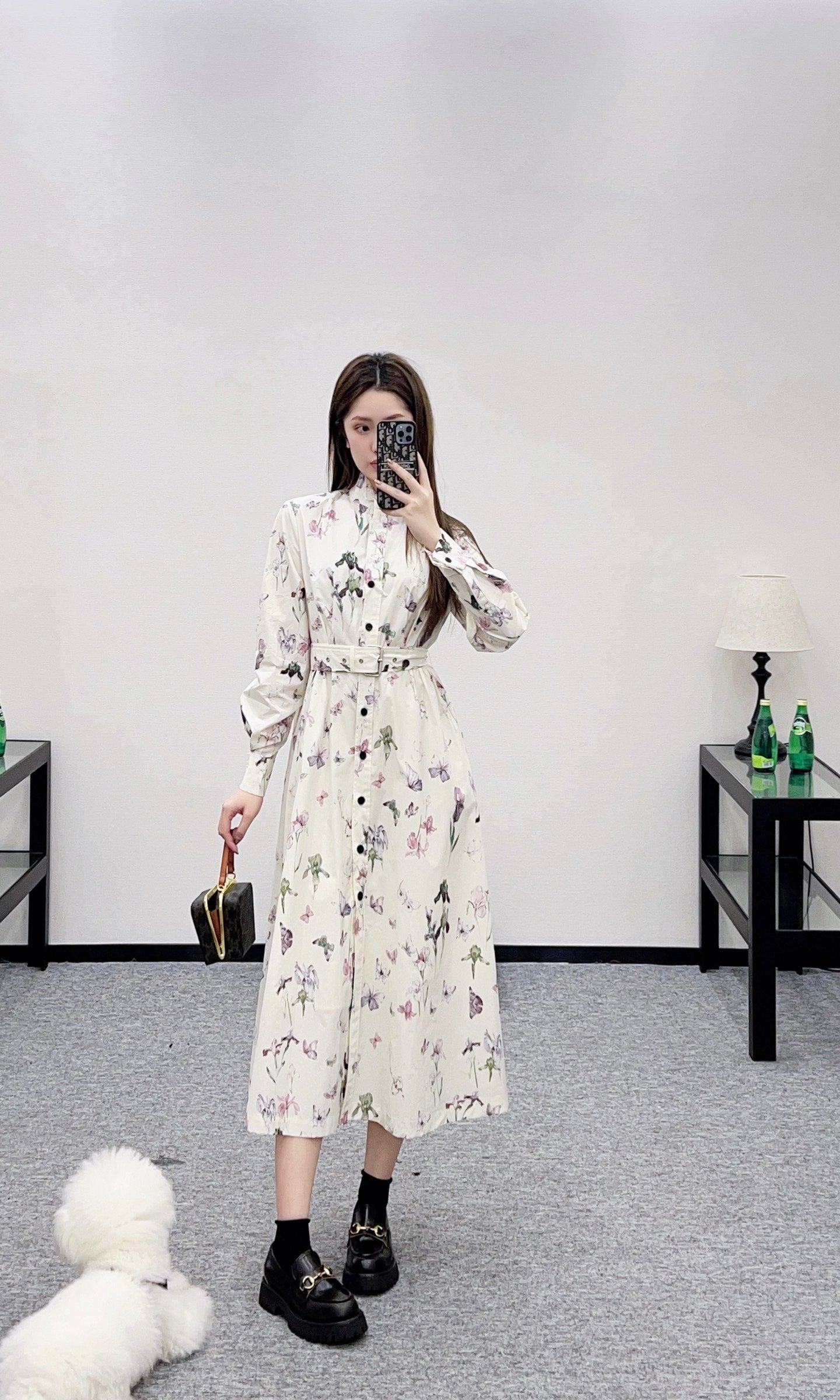 Direct spray floral long sleeved dress