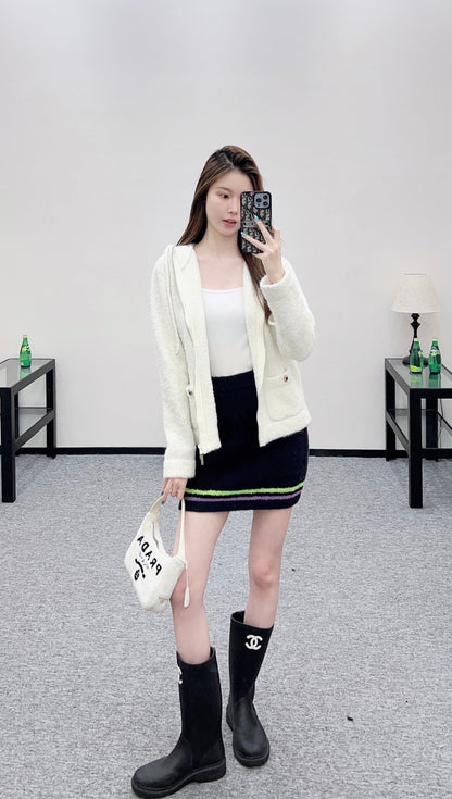 Knitted hooded zipper jacket