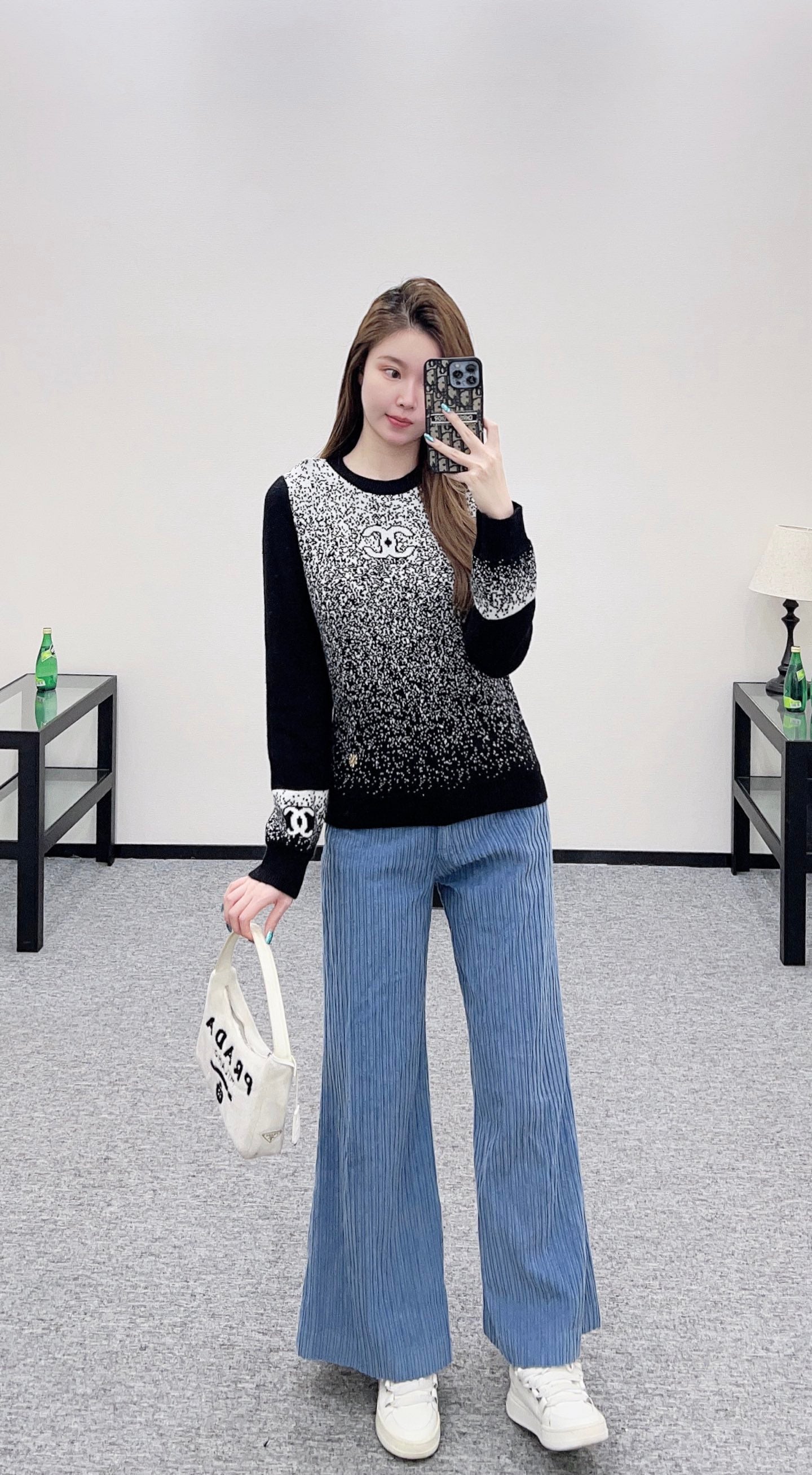 Gradient knitted pullover sweater