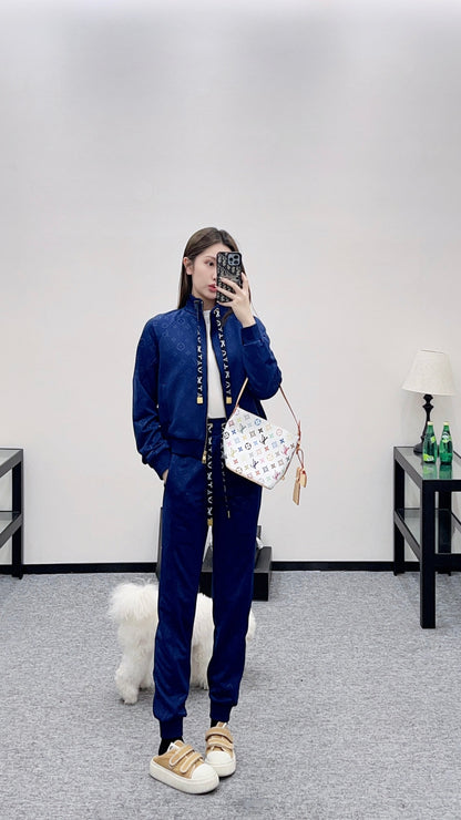 Dark pattern drawstring set