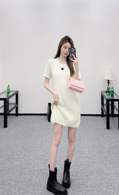 Pearl collar knitted dress