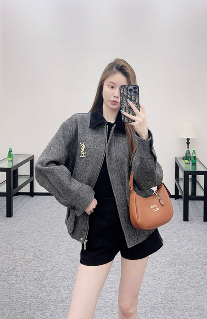 Brooch corduroy collar jacket