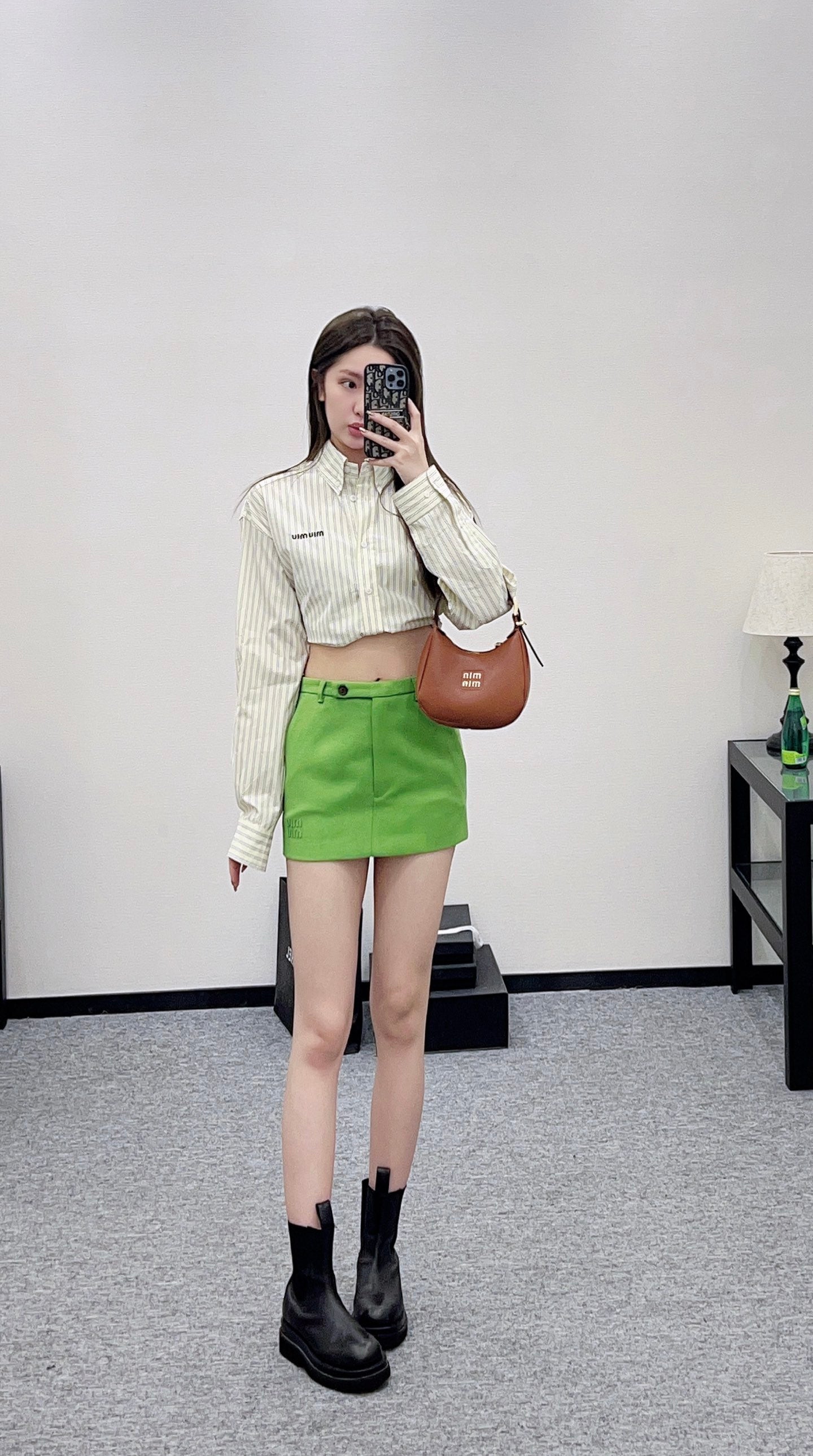 High waisted zipper skirt