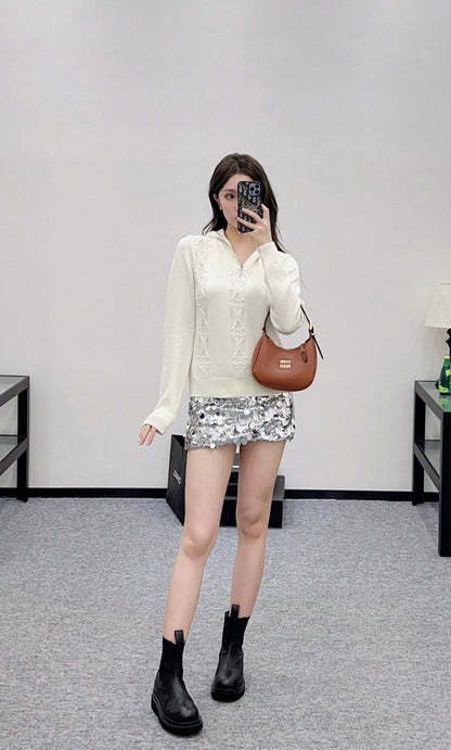 Collar zipper knitted sweater